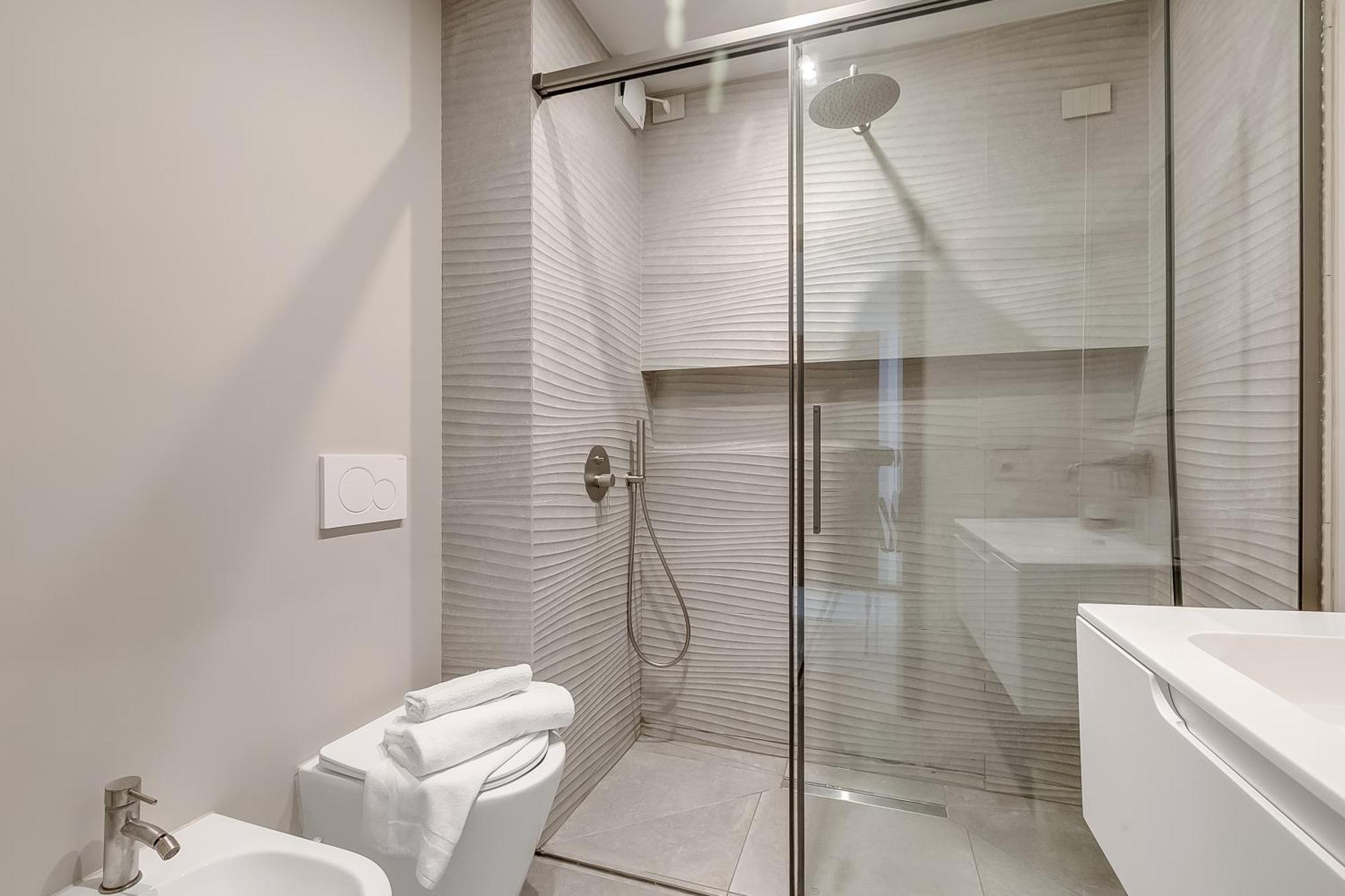 Appartamento Amy - Happy Rentals Riva del Garda Buitenkant foto