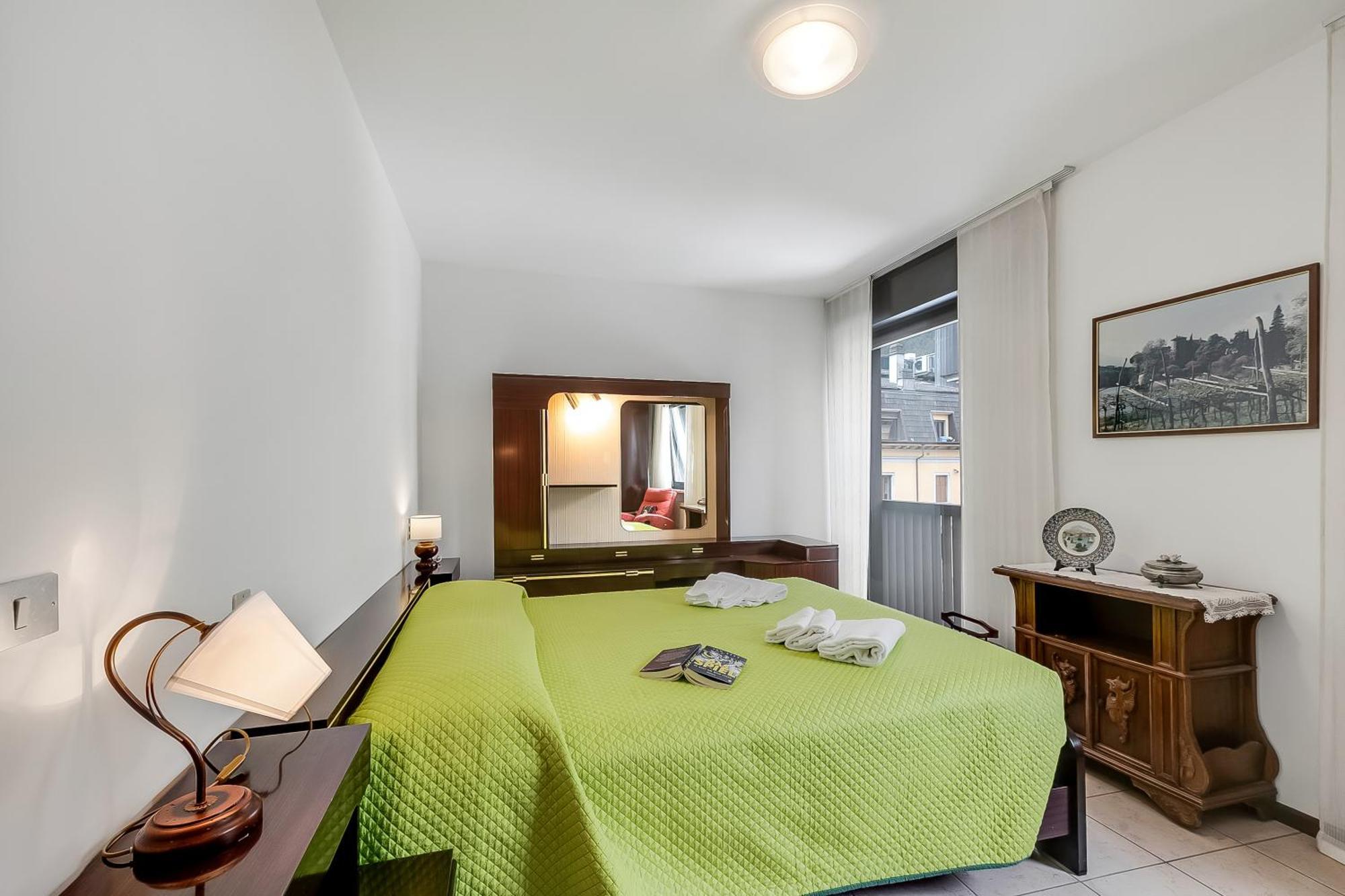 Appartamento Amy - Happy Rentals Riva del Garda Buitenkant foto